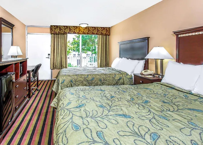 Days Inn By Wyndham Fort Lauderdale Airport Cruise PortAirport Hotel