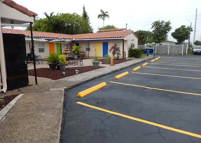 Haven Hotel - Fort Lauderdale Airport & Cruise Port